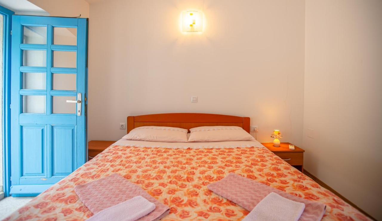 Holiday Home Grimalda Εξωτερικό φωτογραφία